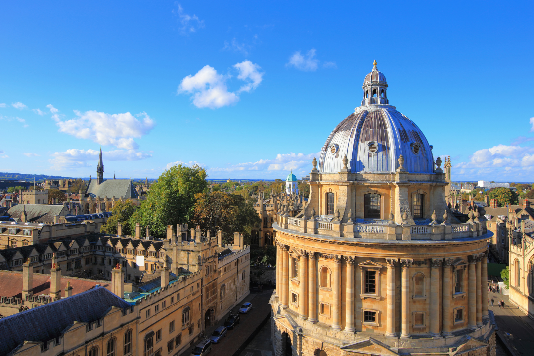 Mastering Oxbridge Admissions: Key Insights & Strategies